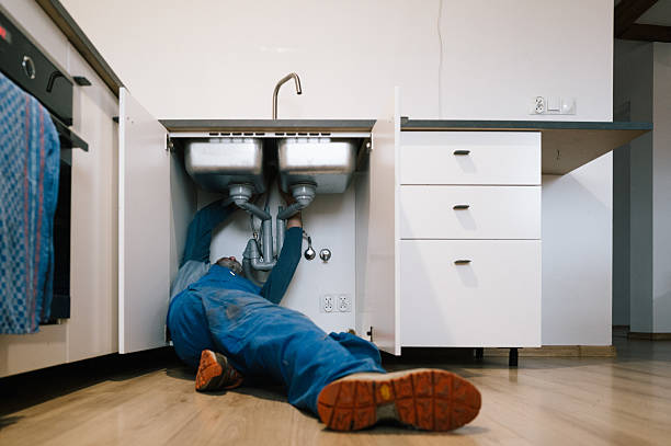 Professional Plumbing technician working in Osceola, IN